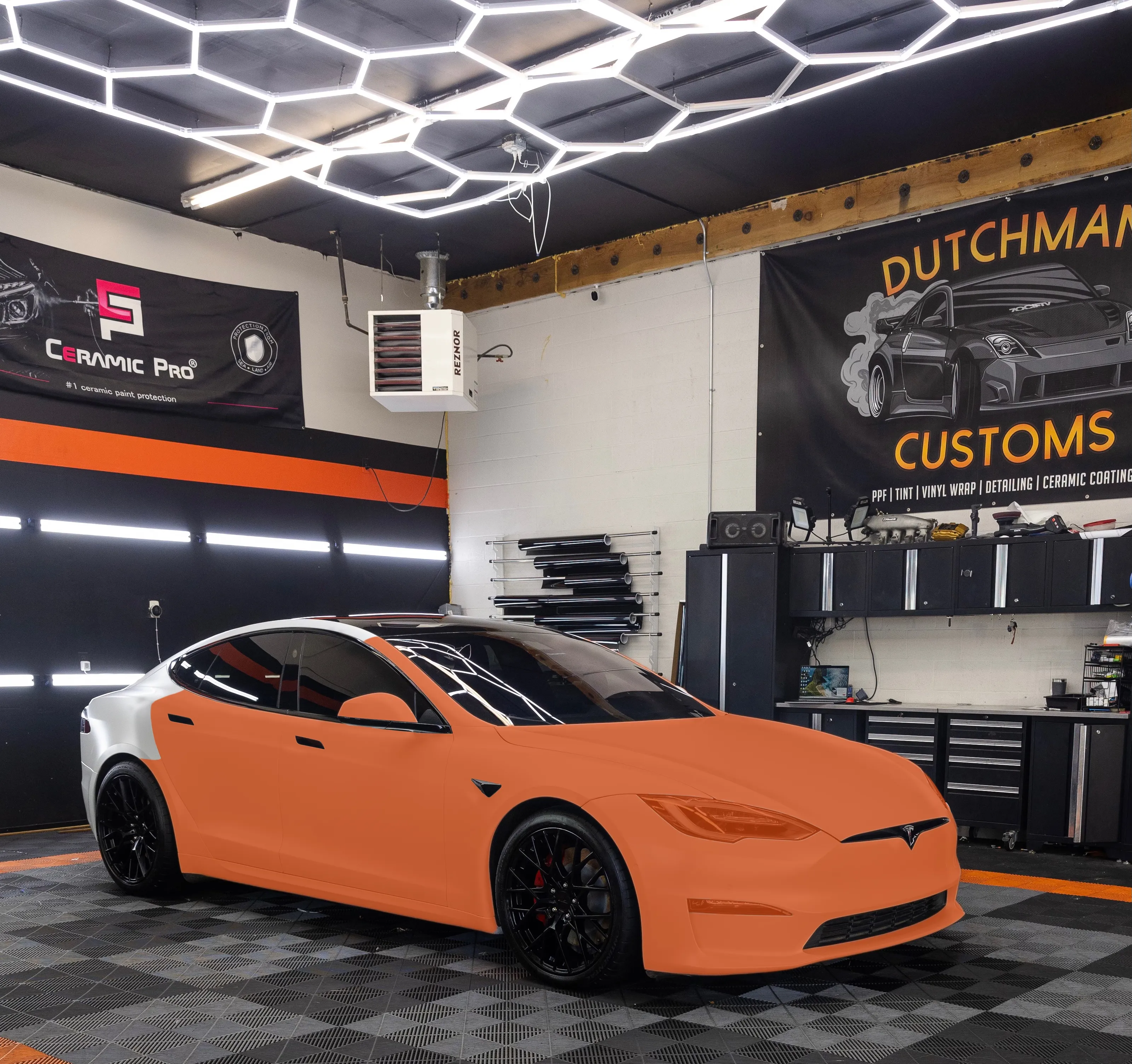 Tesla Model S with the PPF coverage zones marked in orange
